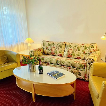 Haus Kastell - Suite Strandglueck Heringsdorf  Bagian luar foto