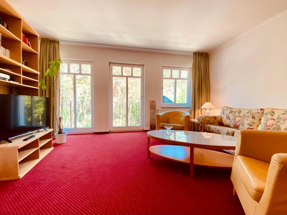 Haus Kastell - Suite Strandglueck Heringsdorf  Bagian luar foto